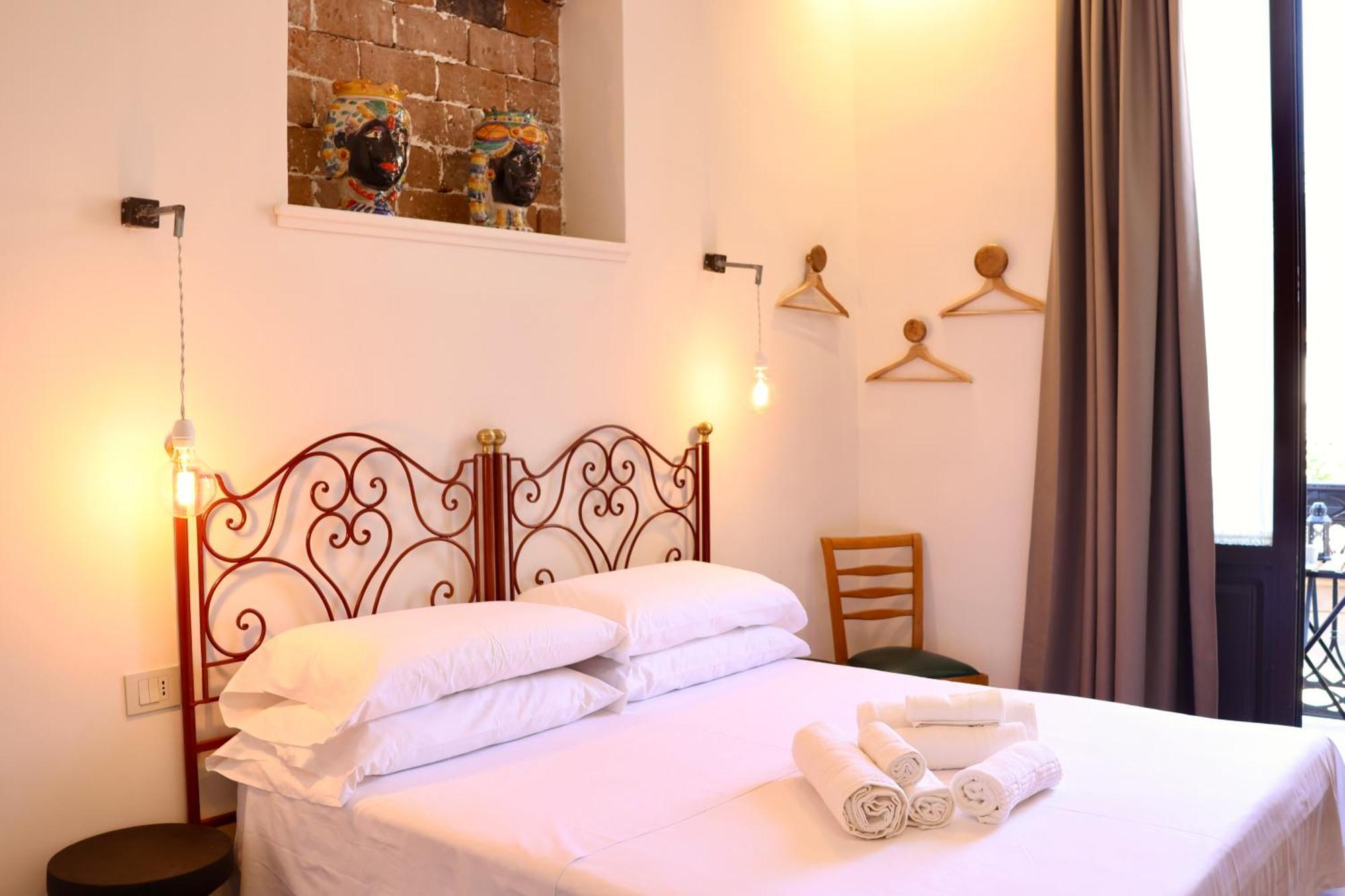 Holiday Lux Boutique Room Catania Exterior photo